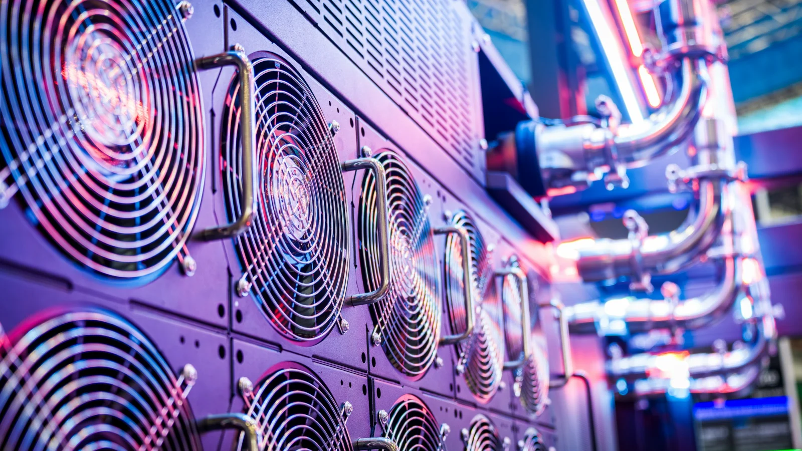 Air Cooling vs. Liquid Cooling in High-Density Data Centers Air Cooling vs. Liquid Cooling in High-Density Data Centers